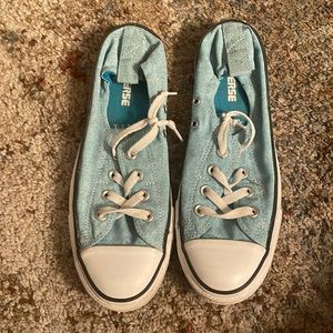 All star slip on converse!